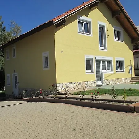 Julija 1 * Fužine